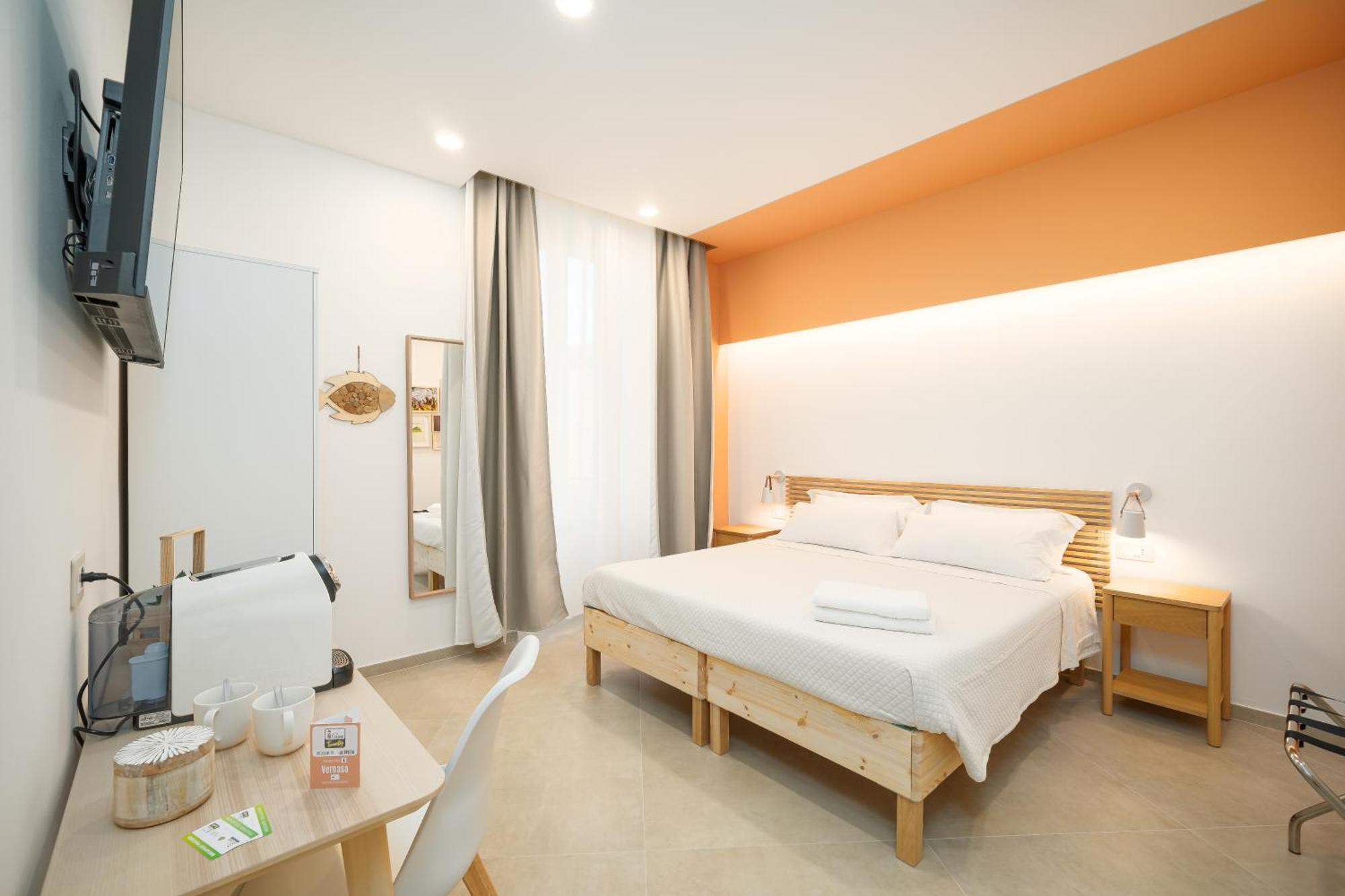 6Th Land - Rent Rooms Affittacamere La Spezia Exterior photo