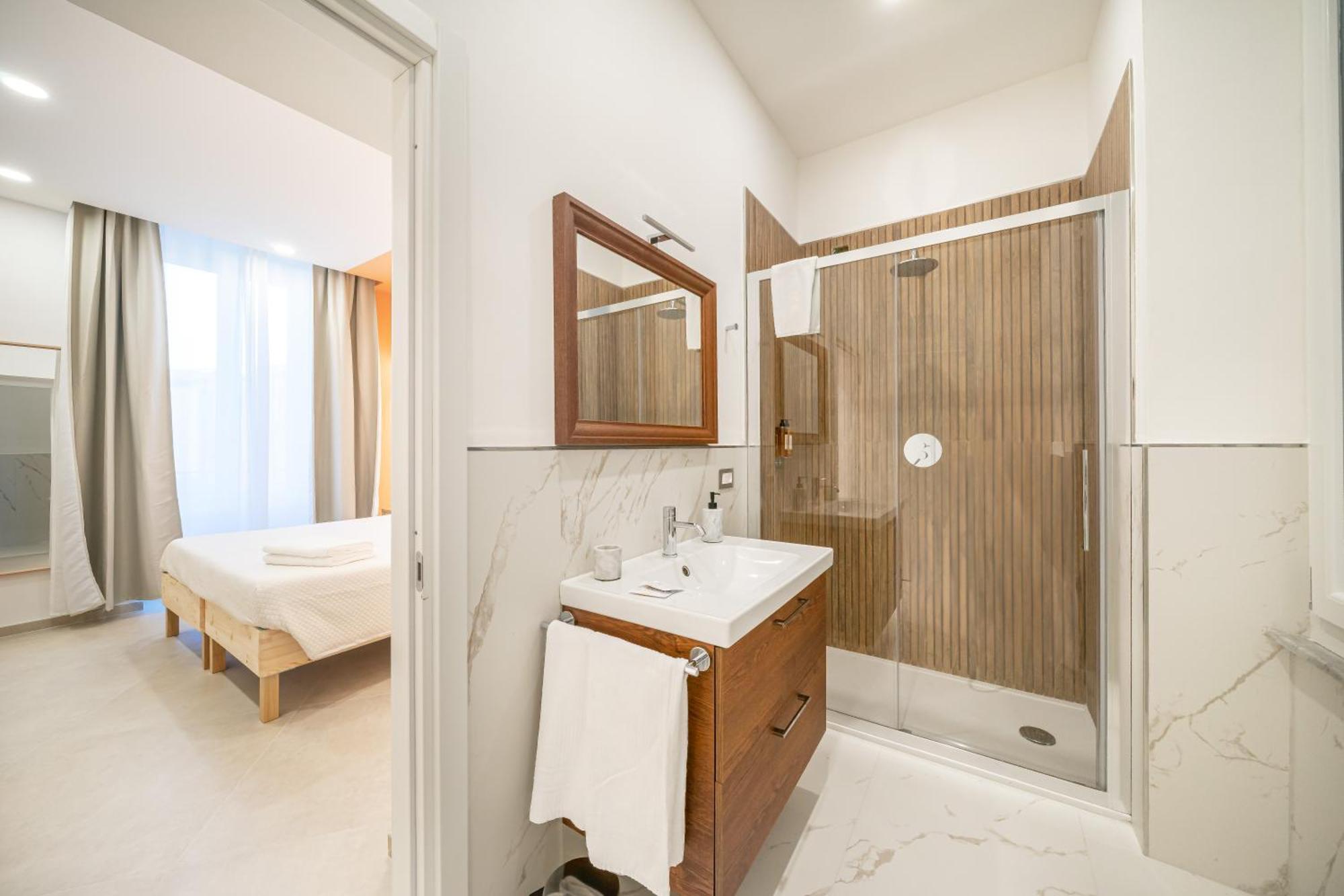 6Th Land - Rent Rooms Affittacamere La Spezia Exterior photo